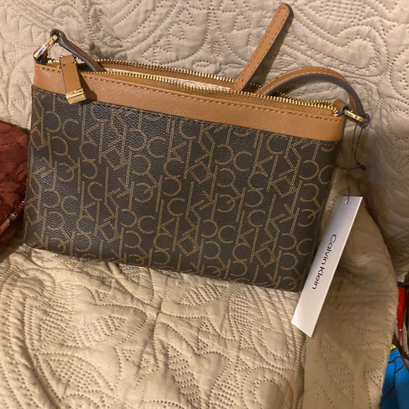 Calvin Klein purse - Picture 2 of 2